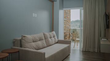 Suíte Premium- Vista Lago | Minibar, ljudisolering, strykjärn/strykbräda och gratis wi-fi