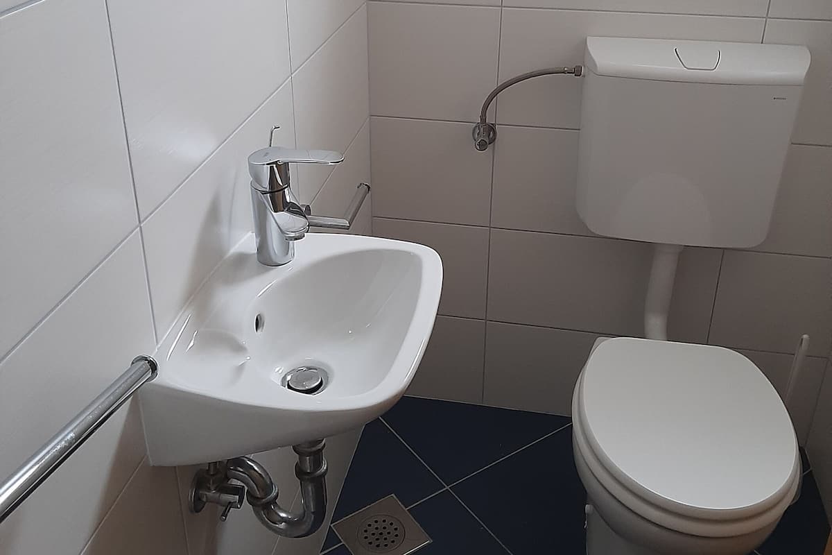 Apartment (A2) | Badezimmer
