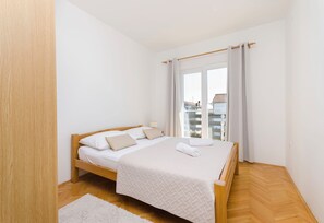 Apartment (A1) | 3 bedrooms, free WiFi - Apartments Baldo (Vodice)