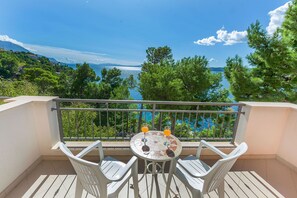 Apartment (A1) | Balkon