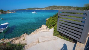 Exterior - House Villa Fox (Kanica)