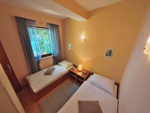 Apartment (A1) | 2 Schlafzimmer, Bügeleisen/Bügelbrett, kostenloses WLAN