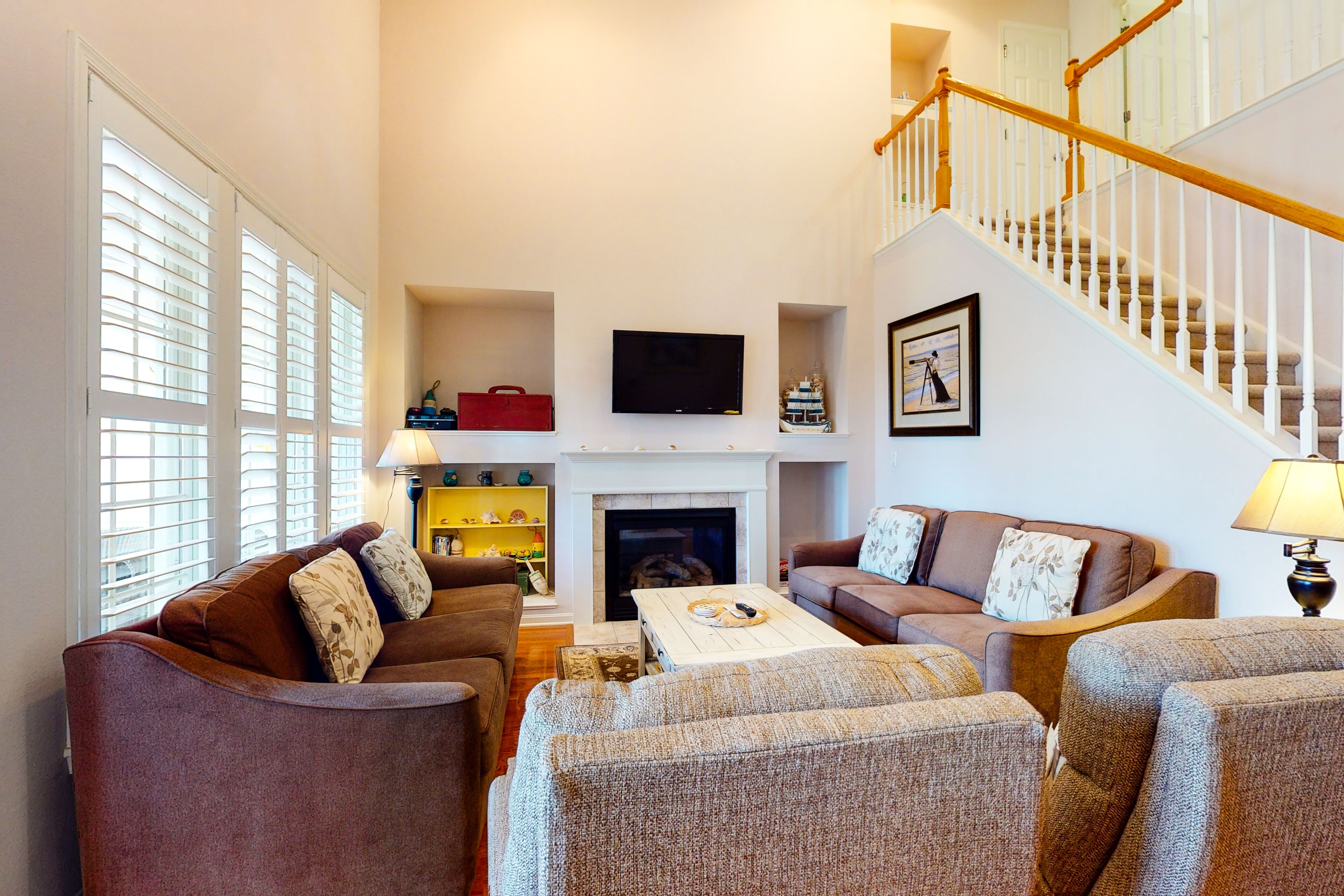 Bear Trap Dunes townhouse w/ golf on-site, basketball court, shared sauna, grill