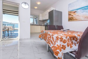 Private kitchen - Apartments Osti (Rogoznica)