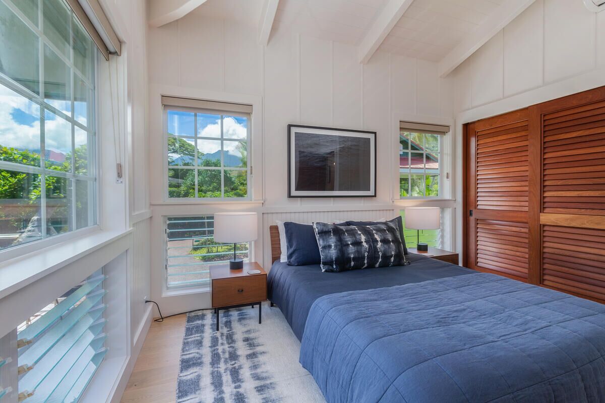 Beachfront Haena home with A\/C - Near Tunnels Beach - Photo 4