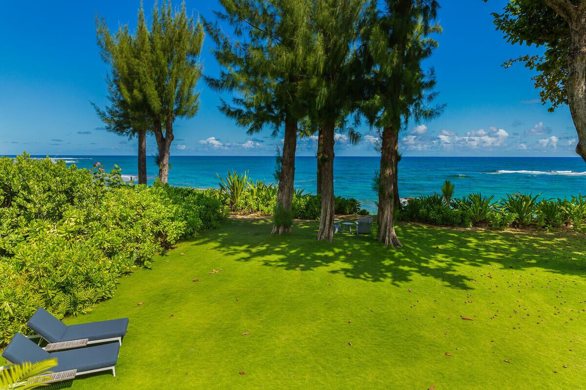 Beachfront Haena home with A\/C - Near Tunnels Beach - Photo 16