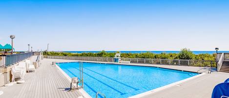 Piscine couverte, piscine chauffée