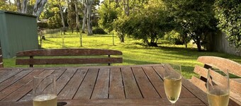 ☘️"KILMEEDY" Take time to smell the roses🌹 in Bowral-Walk to town-Pet friendly.