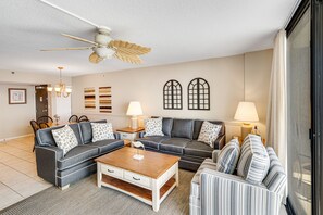 Een televisie en een dvd-speler