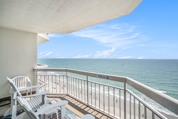 Condo, 1 Bedroom | Property grounds