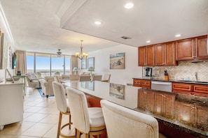 Condo, 1 Bedroom | Interior