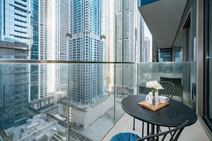 Balcony view - HiGuests - Marina Gate Tower (Dubai)
