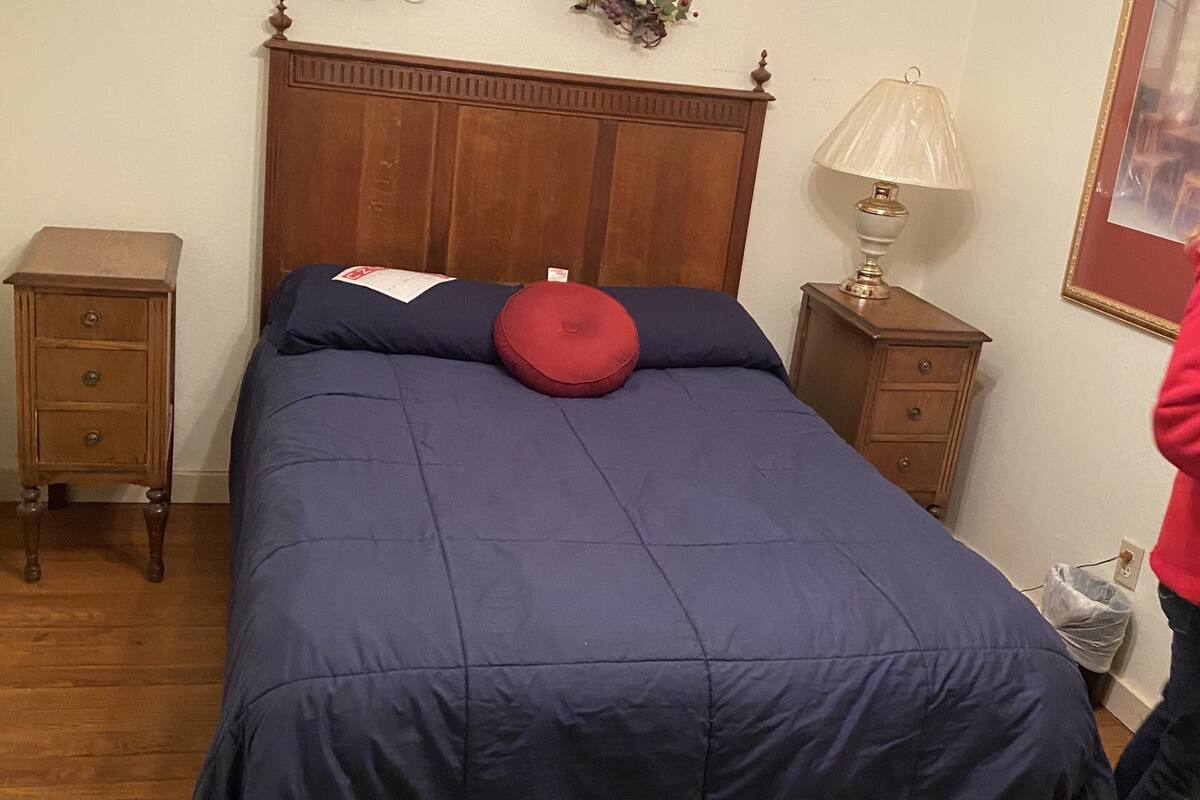 comfort room | premium bedding, down duvets, pillow-top beds, individually decorated