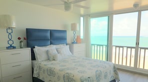 1 slaapkamer, een strijkplank/strijkijzer, gratis wifi, beddengoed