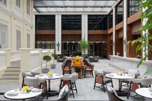 Café - Hyatt Regency Phnom Penh (Phnom Penh)