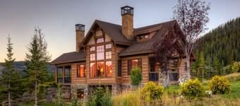 Half Hitch Chalet- Luxury Ski-In/ Ski-Out Avail Feb 10th-15th!