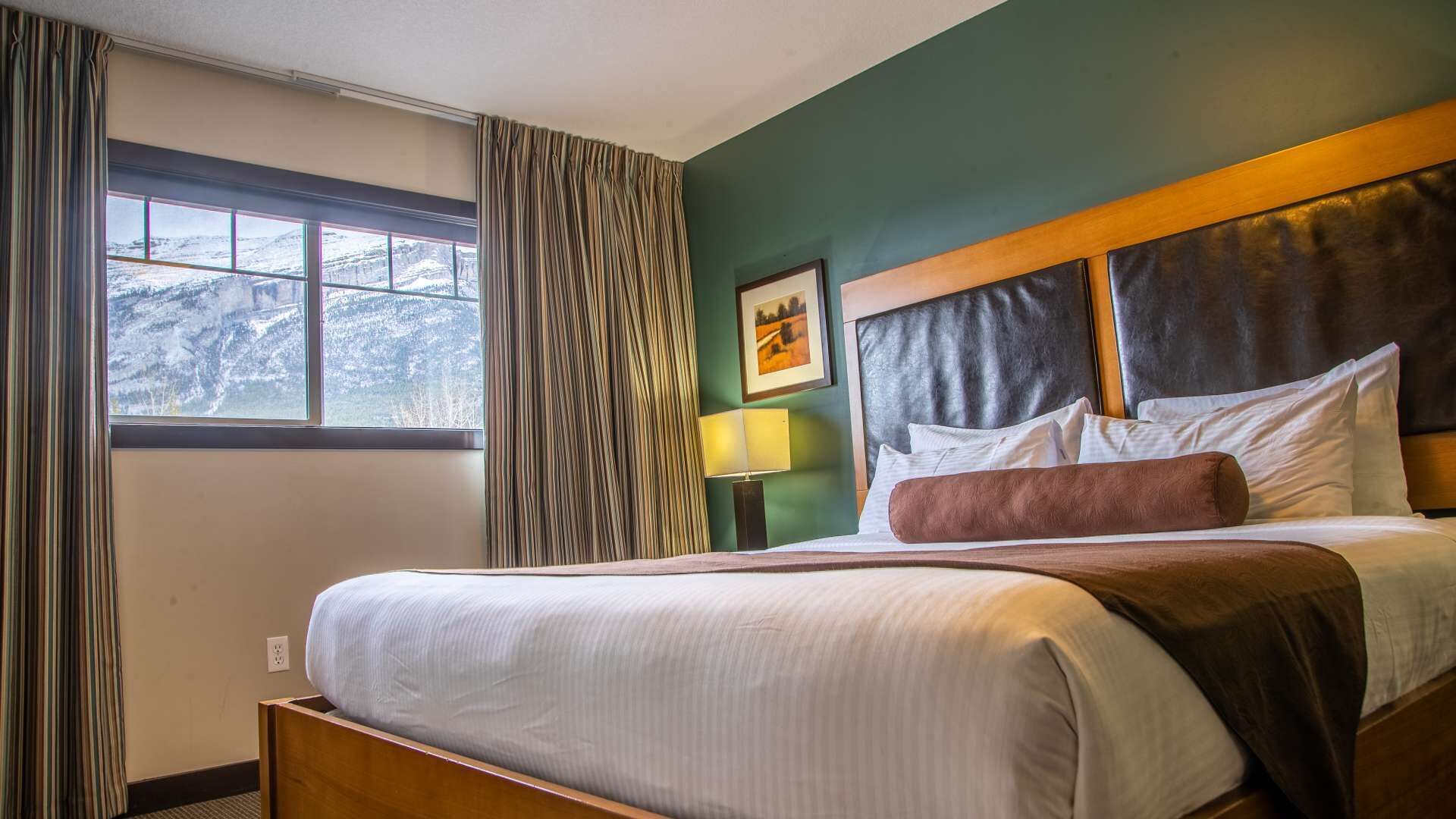 Canmore - Copperstone - 1 Bedroom + Den