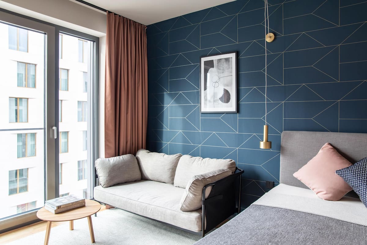 Appartement Standard, 1 grand lit, cuisine (Full Kitchen, Smart) | 1 chambre, coffres-forts dans les chambres, bureau