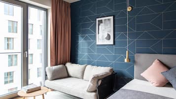 Standard-Apartment, 1 Queen-Bett, Küche (Full Kitchen, Smart) | 1 Schlafzimmer, Zimmersafe, Schreibtisch, schallisolierte Zimmer