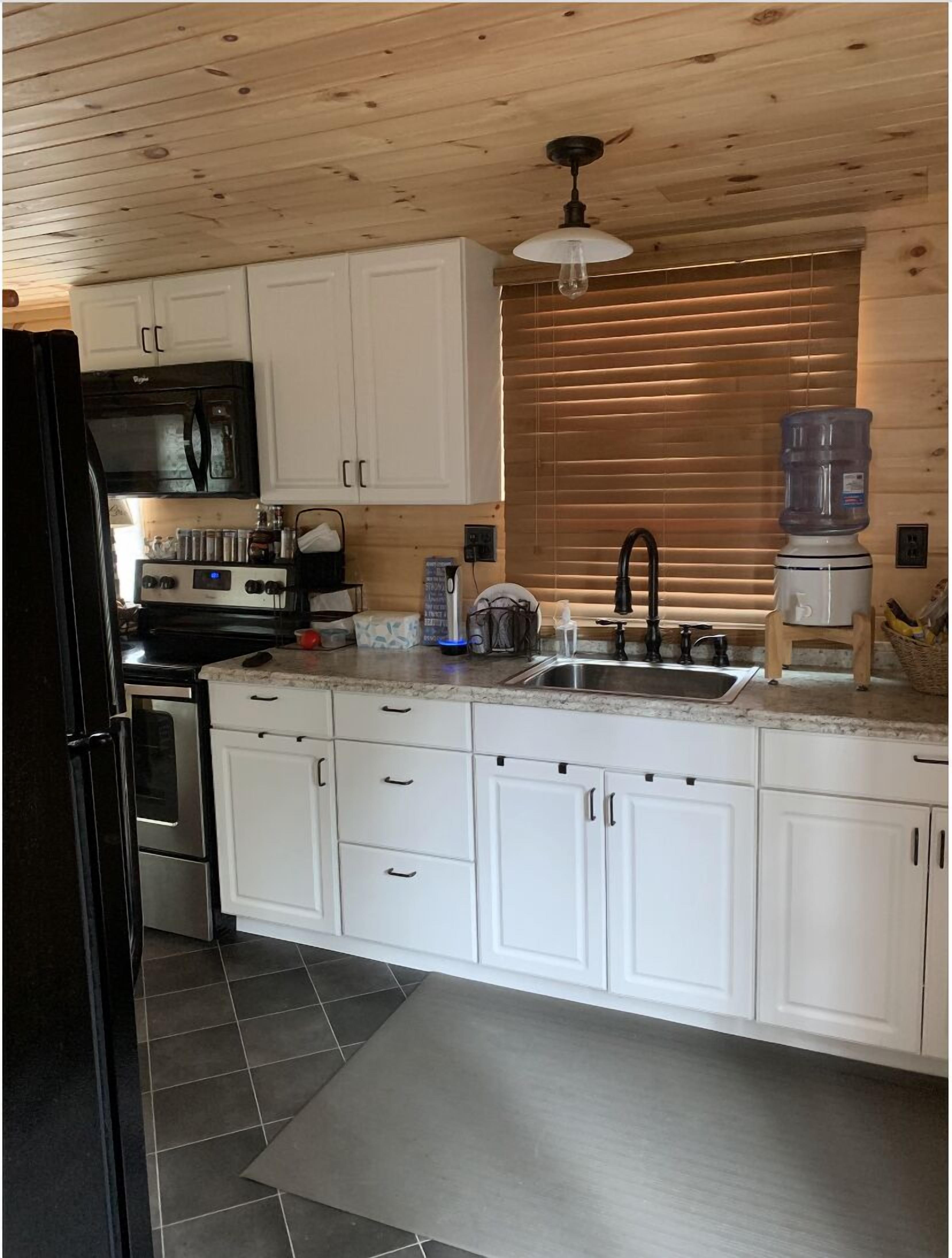 Small cottage on upper higley