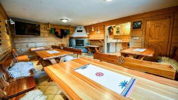 Chalet | Ruang makan