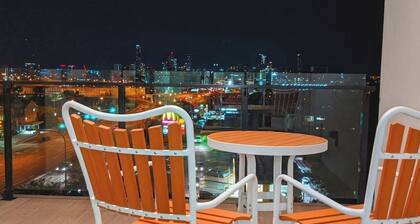 Stylish Top Level 3 Bedroom Apartment