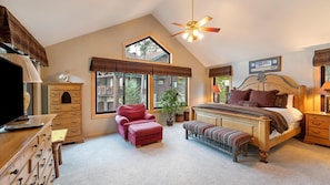 6 bedrooms, iron/ironing board, WiFi, bed sheets