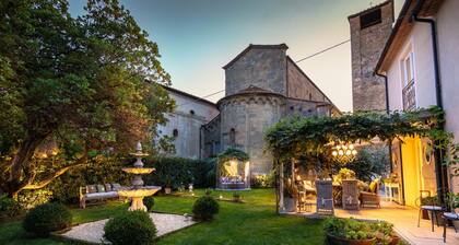 VILLA GIANNA, the Secret Interior Designer's Private Retreat with Pool