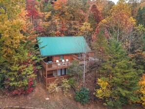 Studio (2 Bedrooms) | Property amenity - Americana by Jackson Mountain Rentals (Gatlinburg)