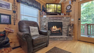 Studio (2 Bedrooms) | Property amenity