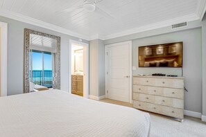 2 bedrooms, iron/ironing board, Internet, bed sheets