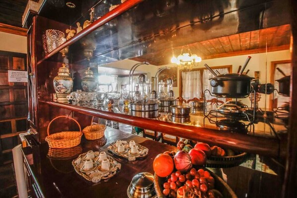 Breakfast area - Hospedagem Recanto das Estrelas (Campos do Jordão)