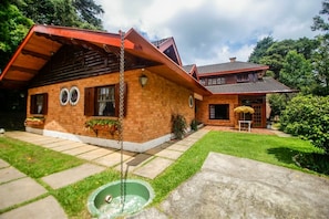 Front of property - Hospedagem Recanto das Estrelas (Campos do Jordão)