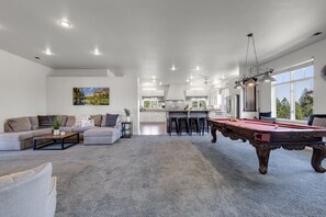 Smart TV, DVD player, ping pong, books
