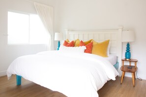 2 slaapkamers, een strijkplank/strijkijzer, reisbedje, gratis wifi