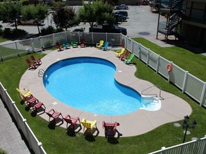 Piscine extérieure, piscine chauffée