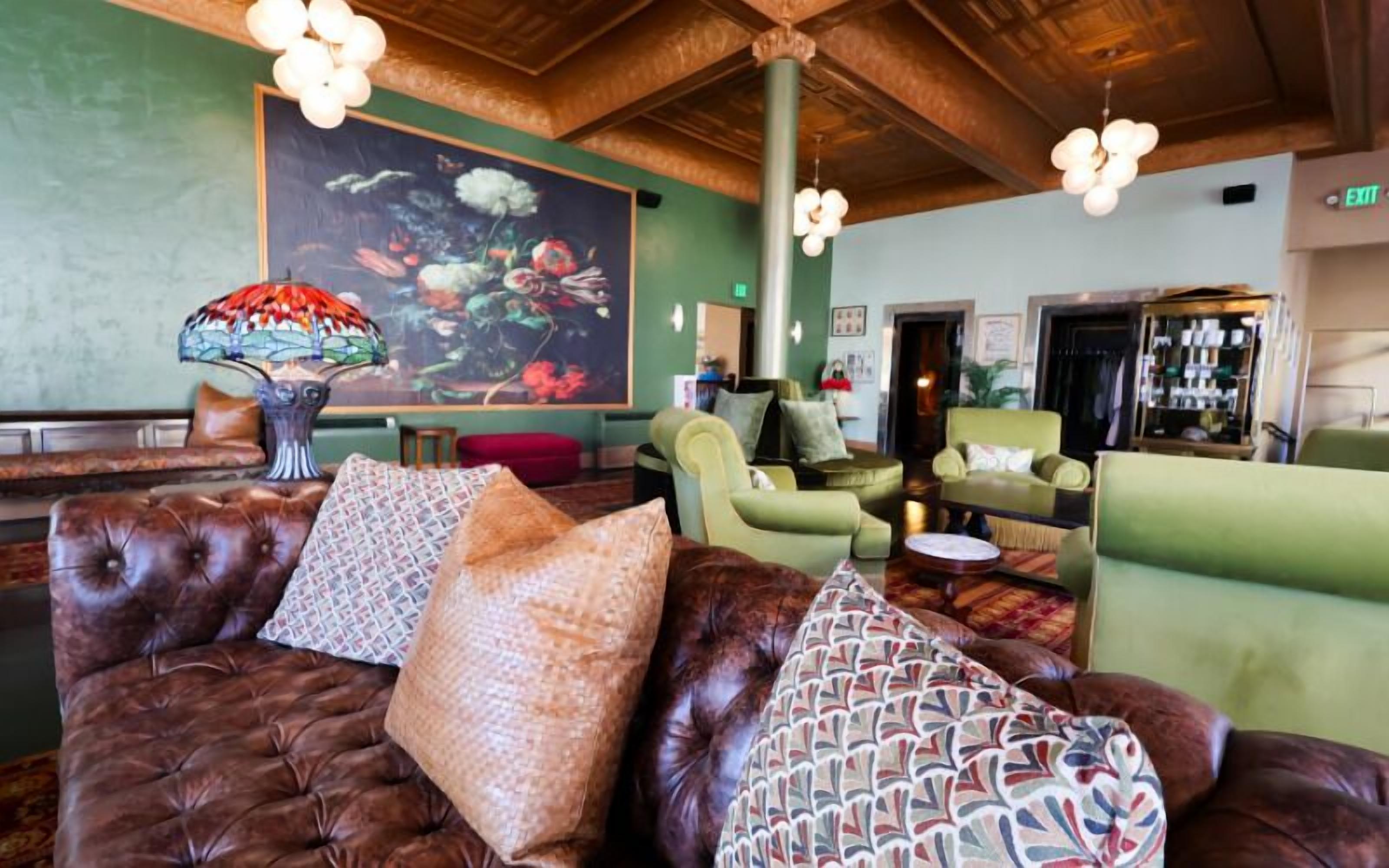 Sala de estar en el lobby