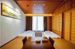 Suite, Smoking (Tatami Bed, Japanese) | Minibar, free WiFi, bed sheets