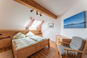 1 chambre, accĂšs Internet, draps fournis