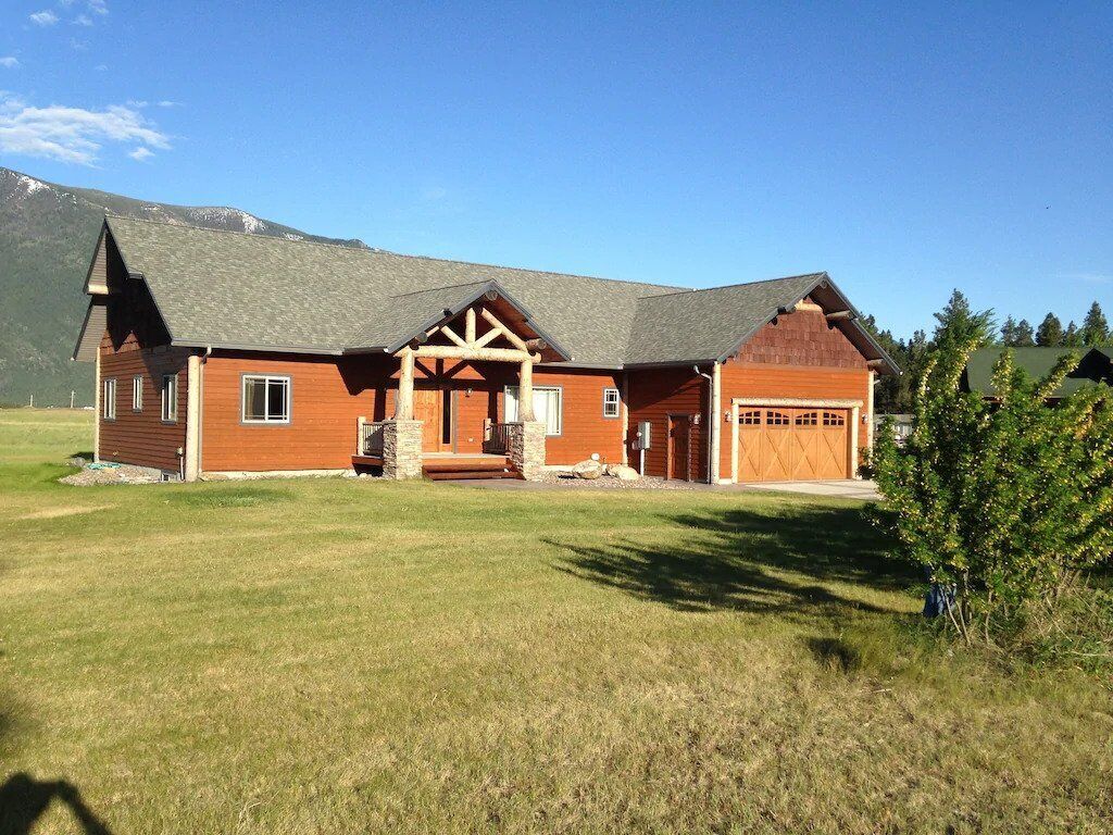 Luxury Lodge w/ Grand Mountain Views; 15 Mins to Glacier Nat'l Park & Whitefish