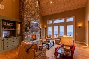 TV, fireplace, video games, DVD player