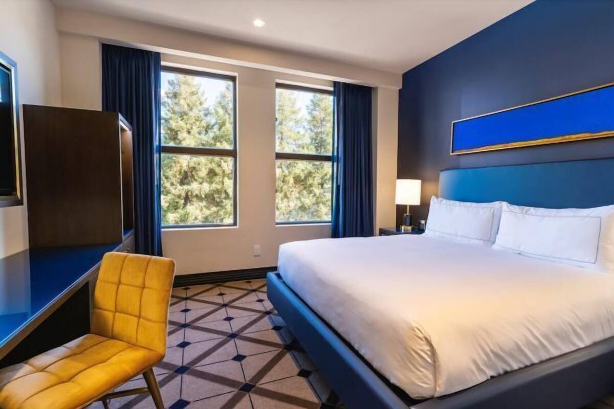 Premium bedding, pillowtop beds, in-room safe, desk