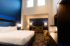 Camera, 1 letto king con divano letto (Oversized) | Biancheria da letto di alta qualità, materassi a doppio strato