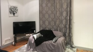 ラウンジ