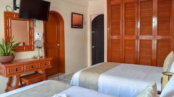 1 bedroom, in-room safe, travel cot, free WiFi