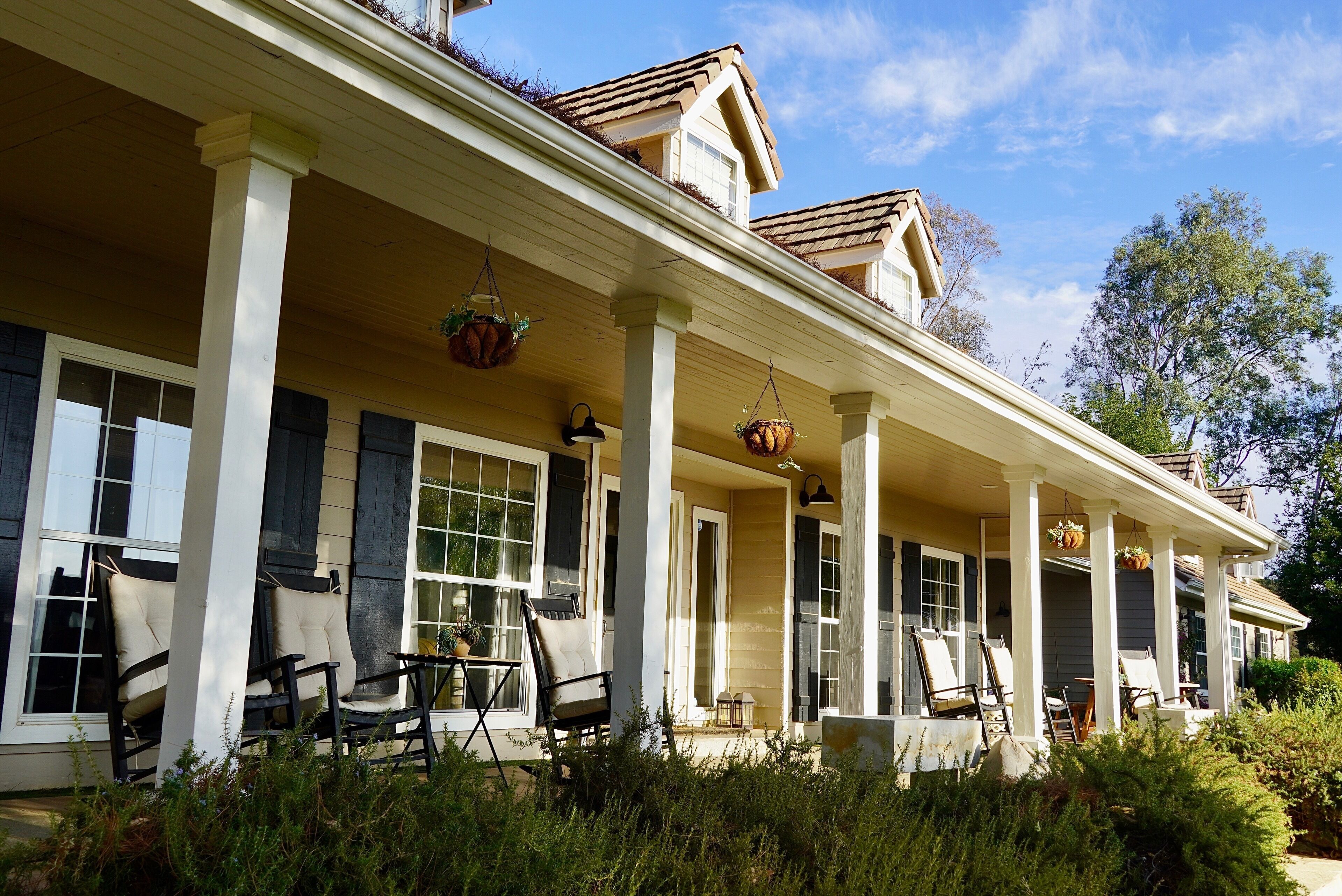 Thyme in the Pines country living for large families or groups. 