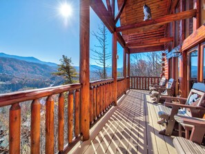 Studio (4 Bedrooms) | Property amenity - Bear's Eye View by Jackson Mountain Rentals (Gatlinburg)