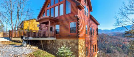 Estudio (4 Bedrooms) | Vista frontal de la propiedad