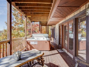 Studio (4 Bedrooms) | Property amenity