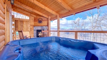 Studio (2 Bedrooms) | Property amenity